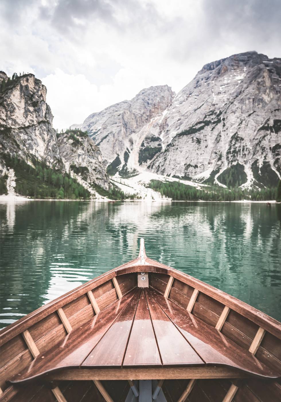 Friedlicher Pragser Wildsee Poster - Posterbox.no