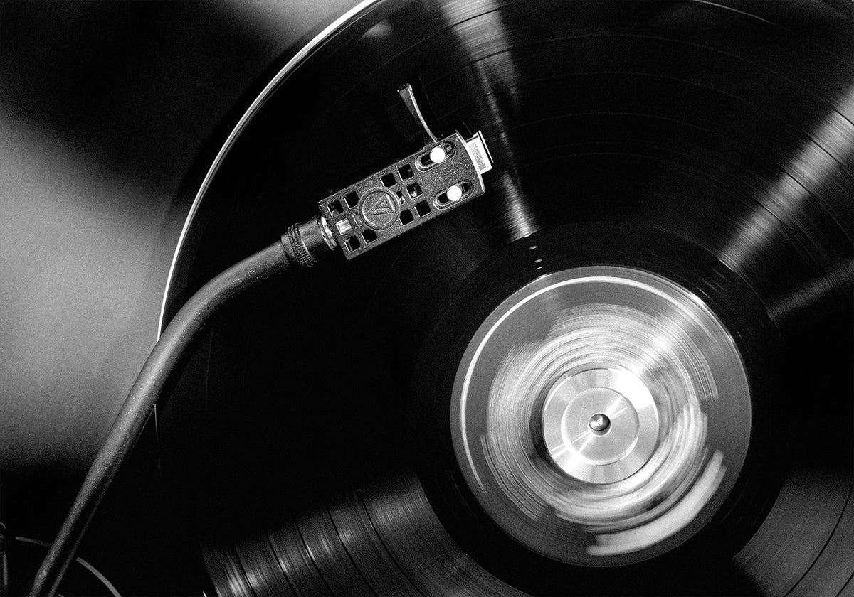 Vinyl Player Poster - Posterbox