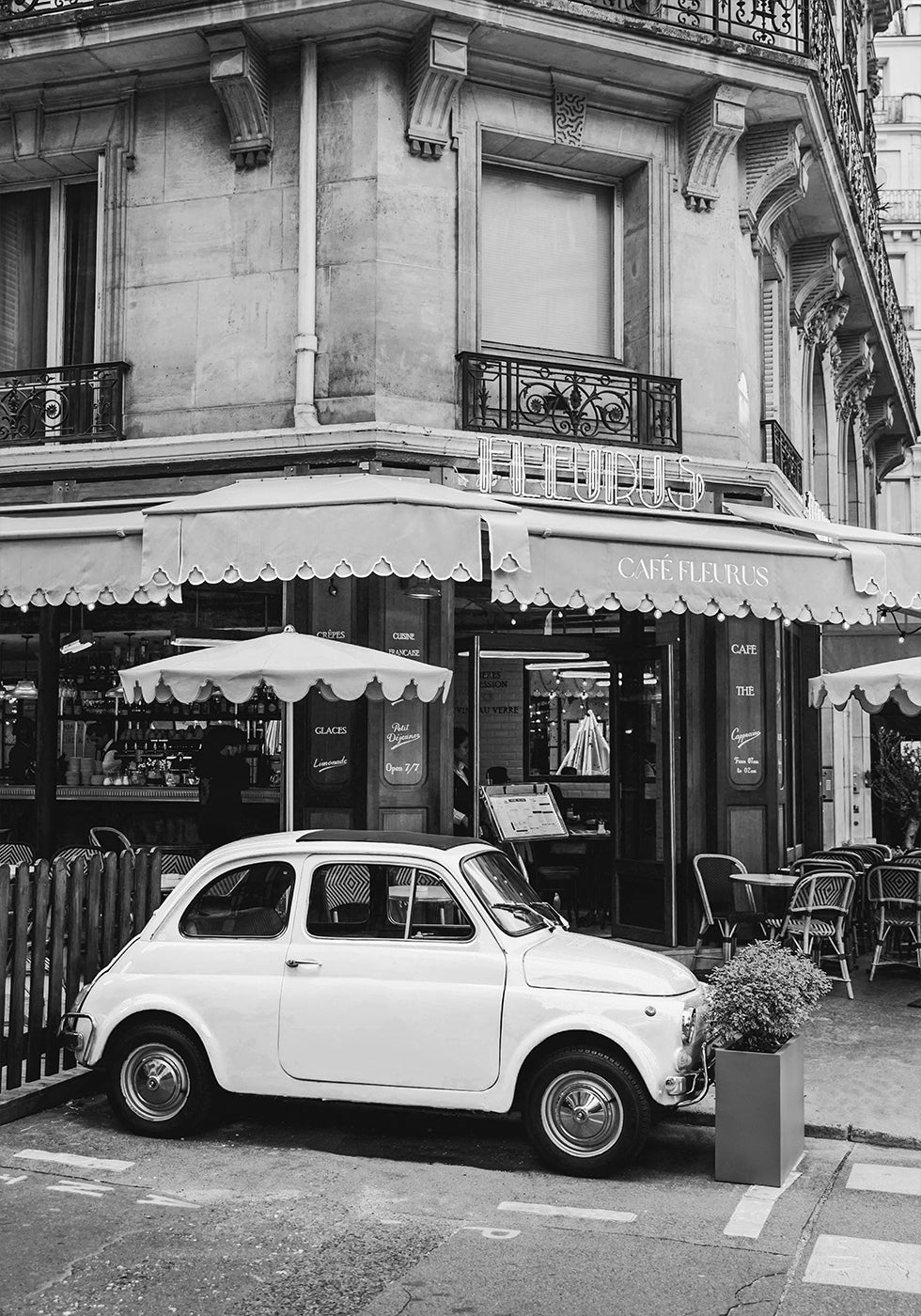 Parisian Café and Fiat 500 Plakat - Posterbox