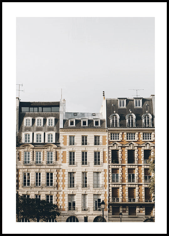 Schöne Häuser in Paris Poster - Posterbox.dk