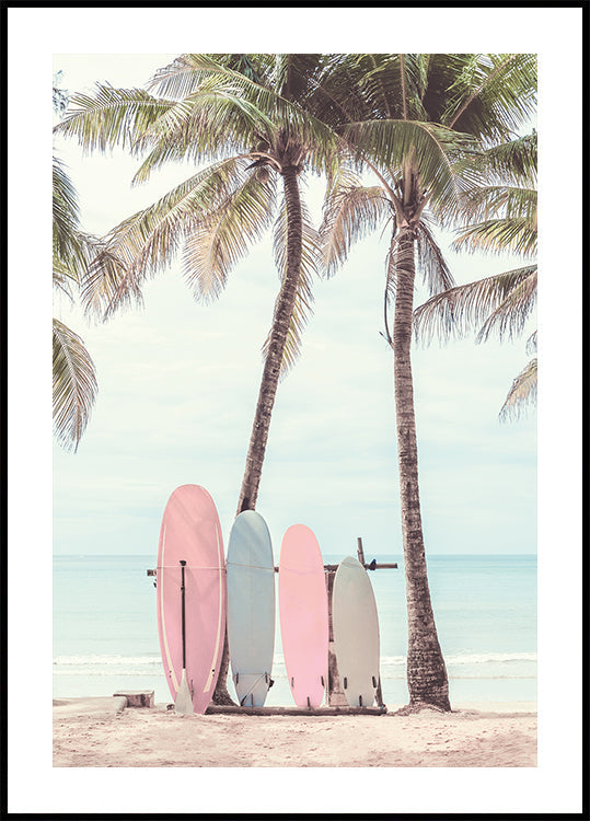 Surfbretter unter Palmen Poster - Posterbox.dk