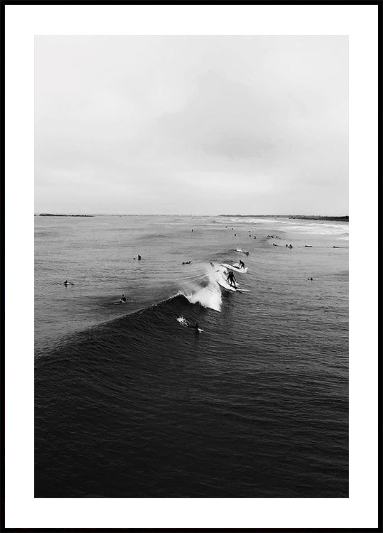 Surfer auf Wellen Poster - Posterbox.dk