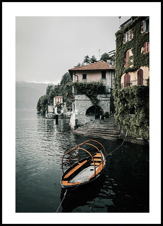 Blick auf die Stadt vom Comer See Poster - Posterbox.dk