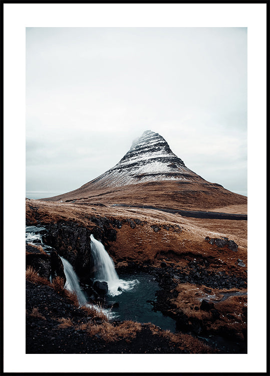 Kirkjufell Berg und Wasserfälle Poster - Posterbox.dk