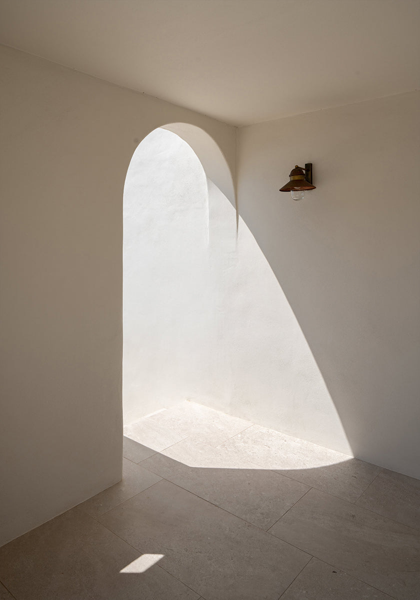 Arch Shadows - Posterbox