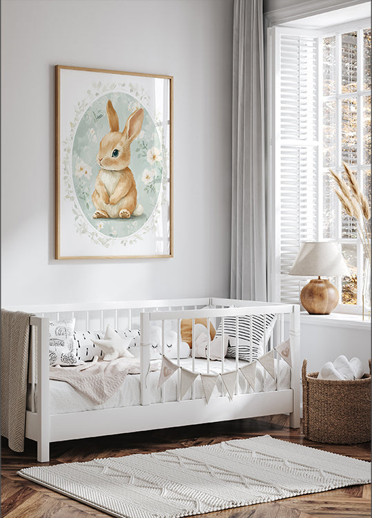 Sitzendes Hasenbaby mit blauen Augen Poster - Posterbox.dk