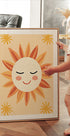 Poster mit Illustration der lächelnden Sonne - Posterbox.dk