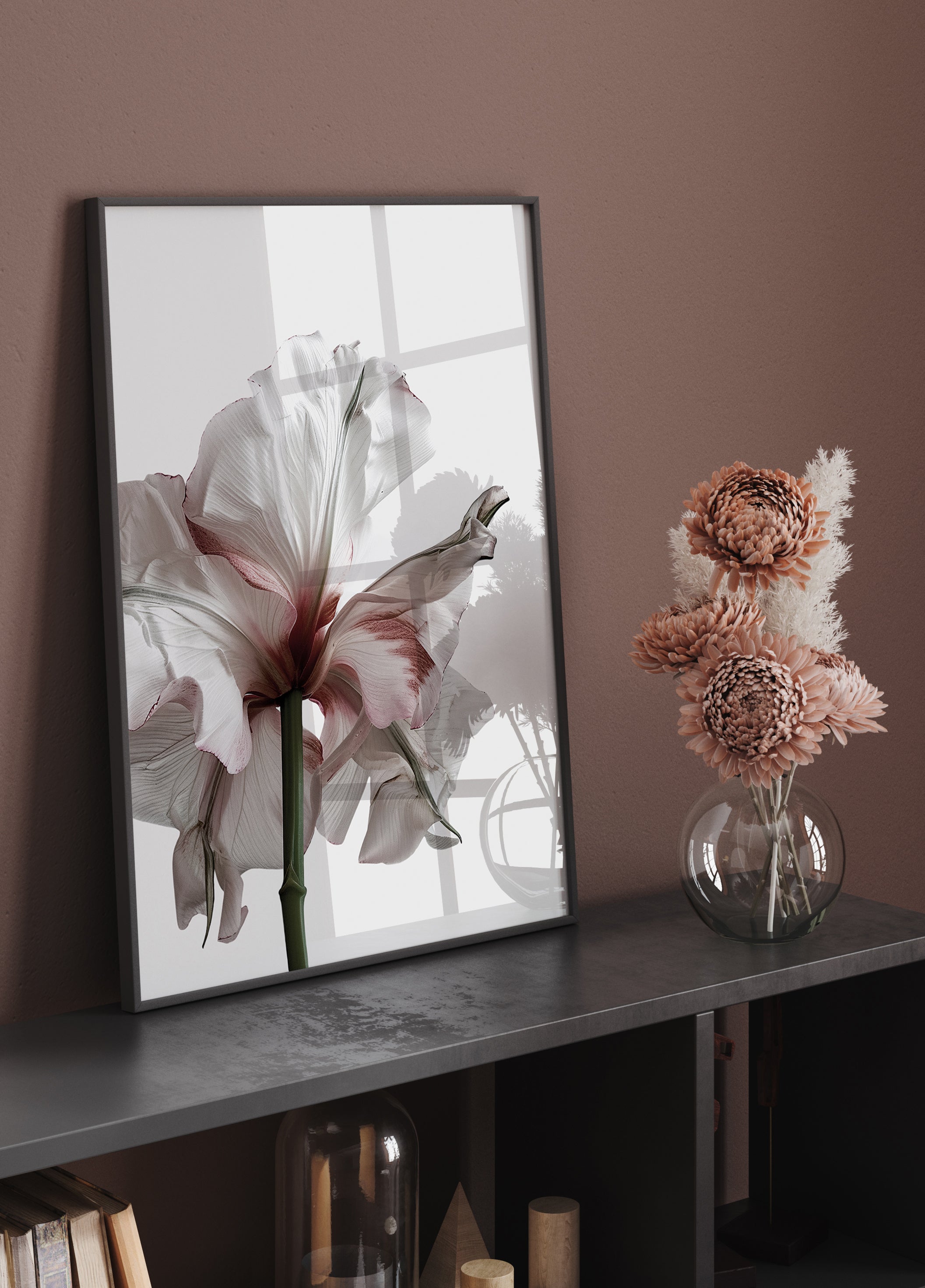 Welting Beauty: A Drying Flower Poster - Posterbox.dk