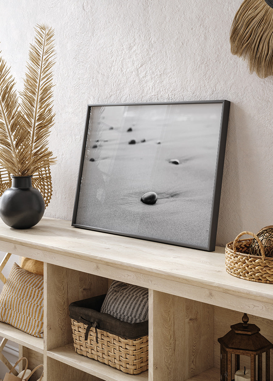 Kleine Steine ​​am Strand Poster - Posterbox.dk