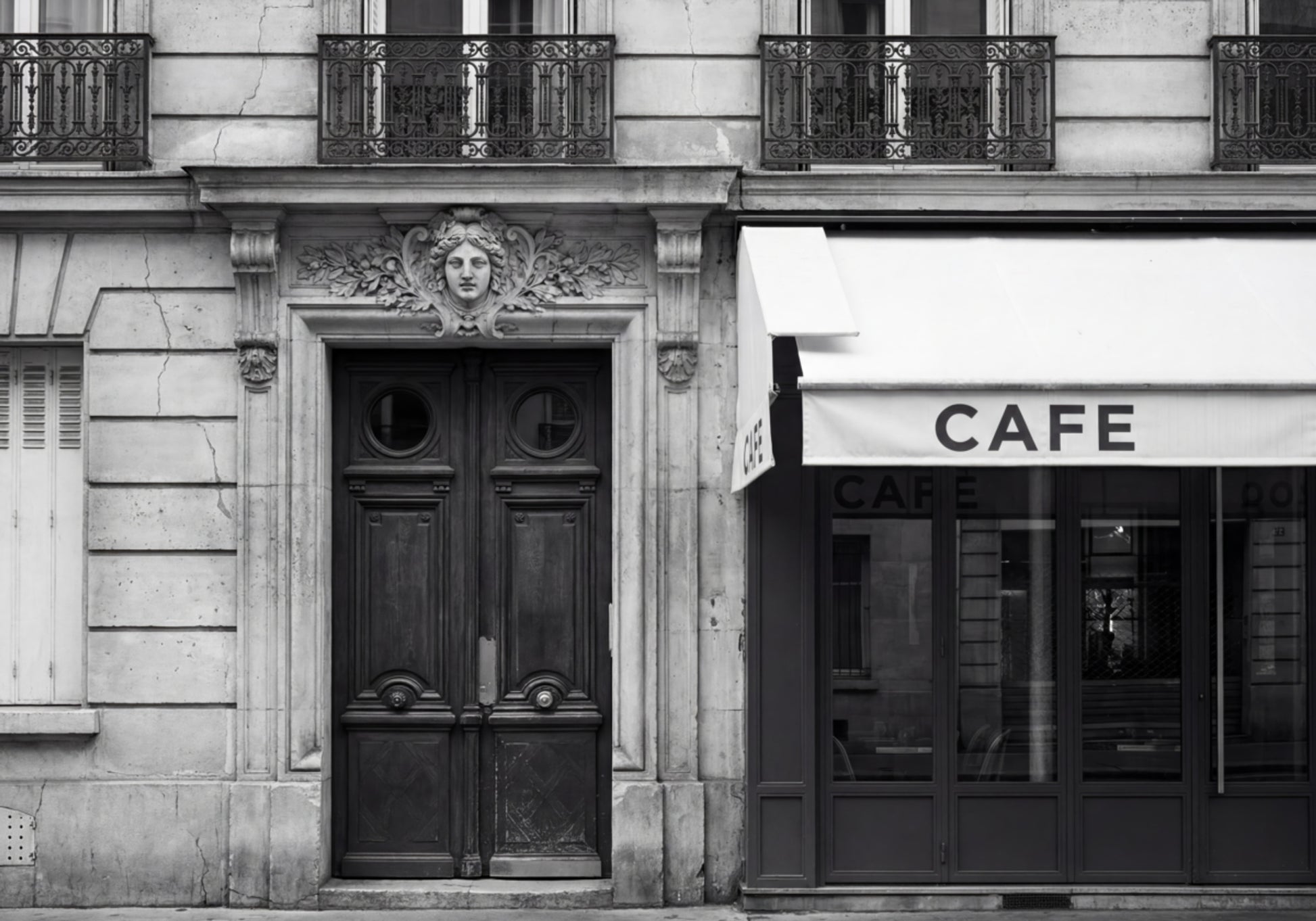 Pariser Café-Fassade
